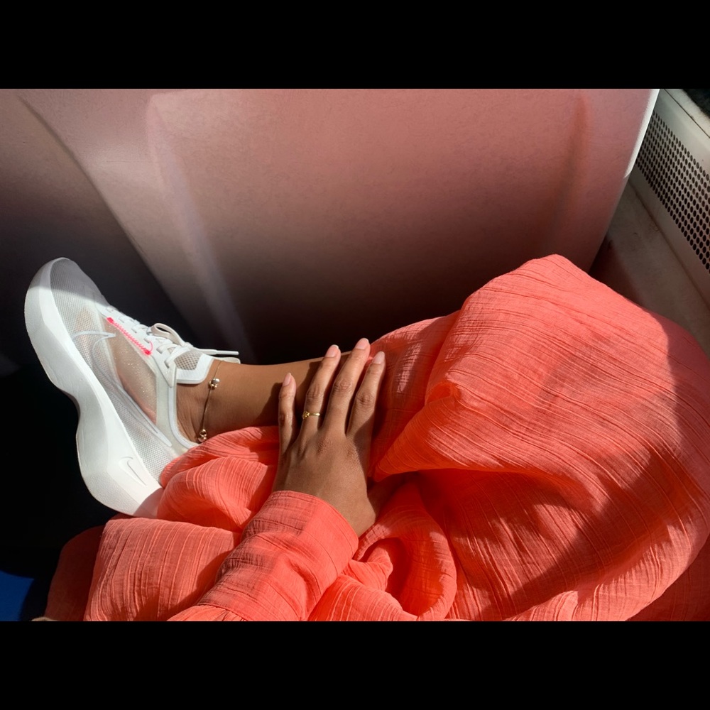 Meet your Posher, Emerald